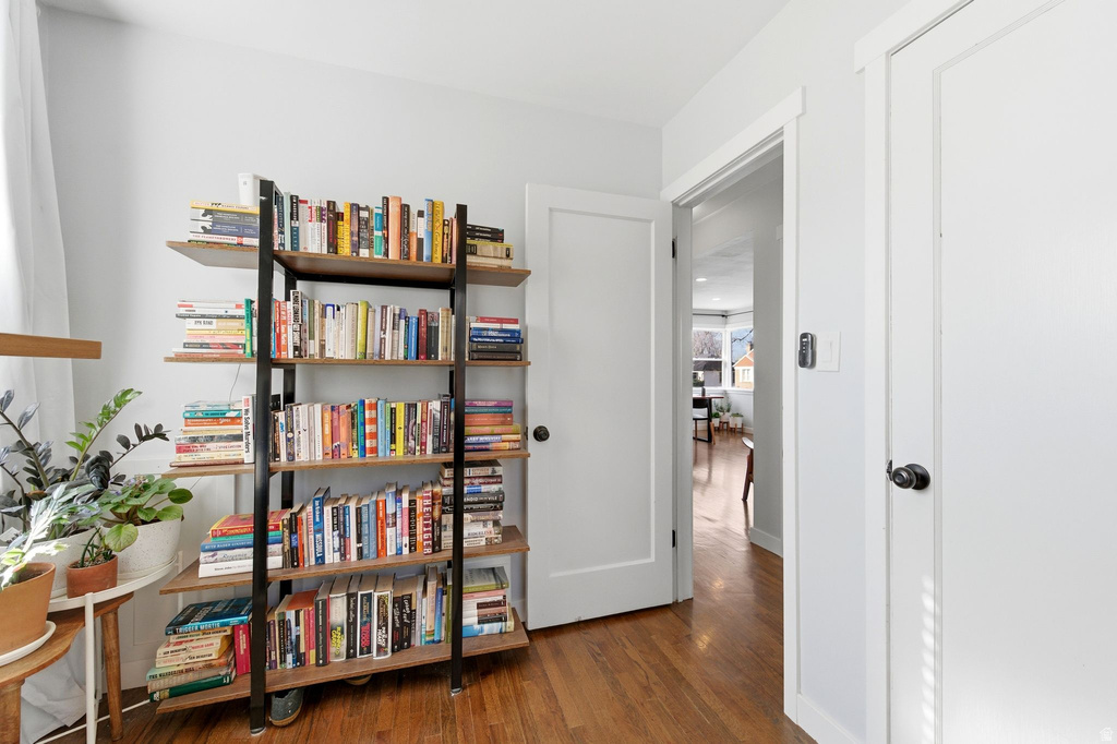 1010 E LORRAINE AVE Salt Lake City, UT 84106