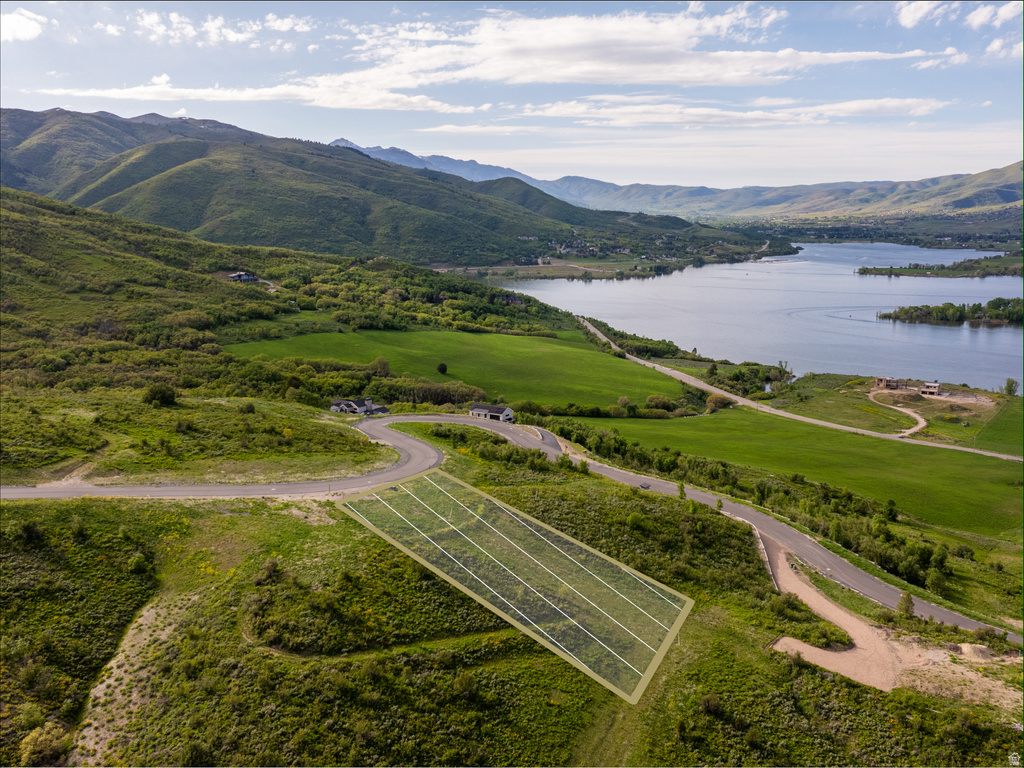 5953 E NIGHTHAWK LN Huntsville, UT 84317