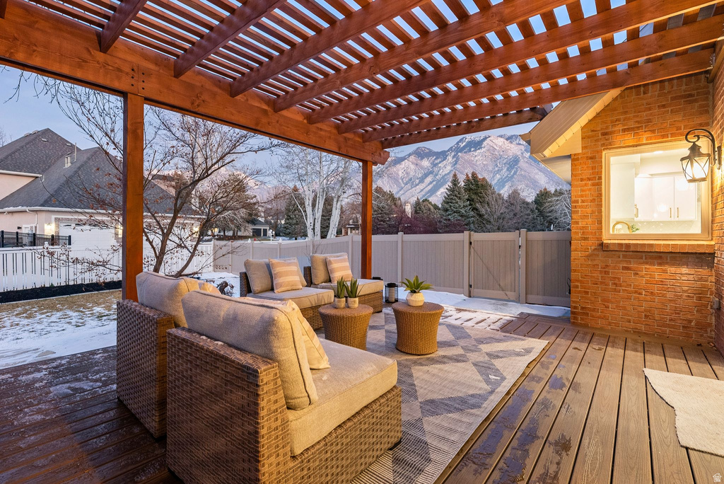 16 GATEHOUSE LN Sandy, UT 84092