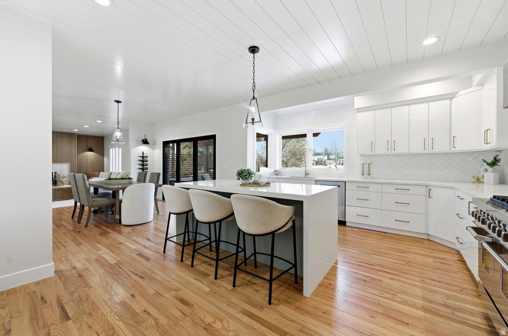 16 GATEHOUSE LN Sandy, UT 84092