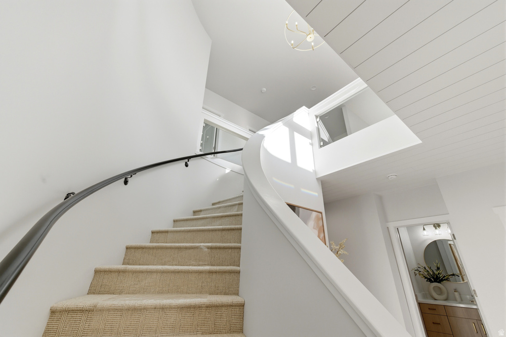 16 GATEHOUSE LN Sandy, UT 84092