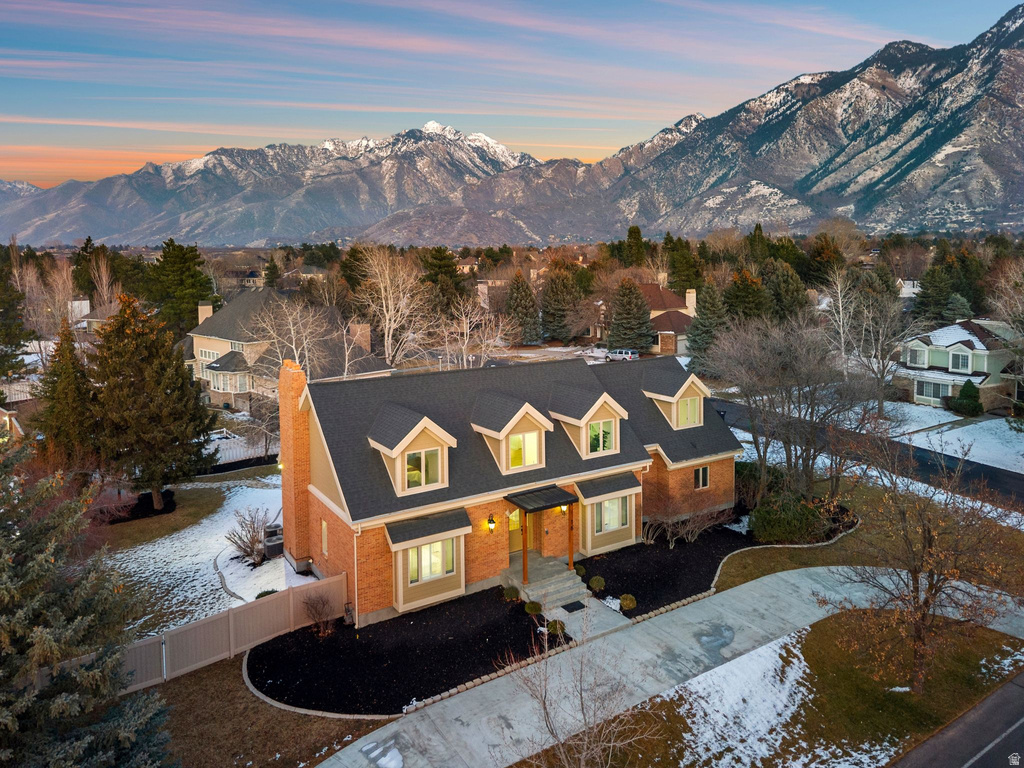 16 GATEHOUSE LN Sandy, UT 84092