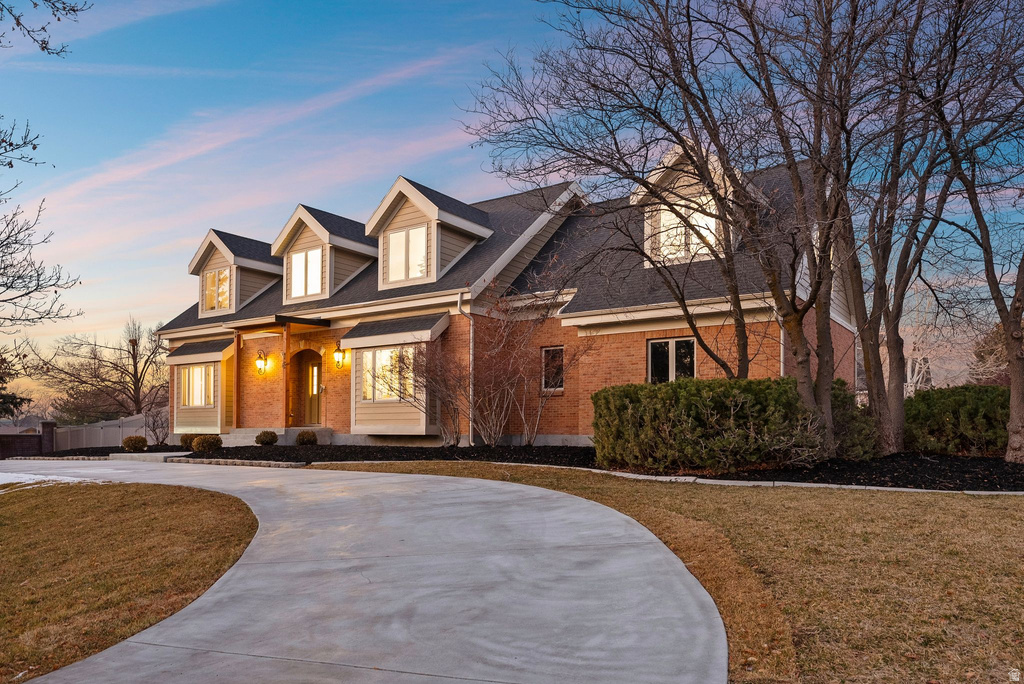 16 GATEHOUSE LN Sandy, UT 84092