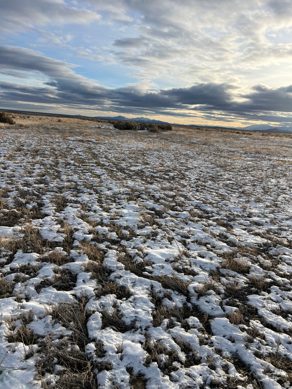 800  63600 Park Valley, UT 84329