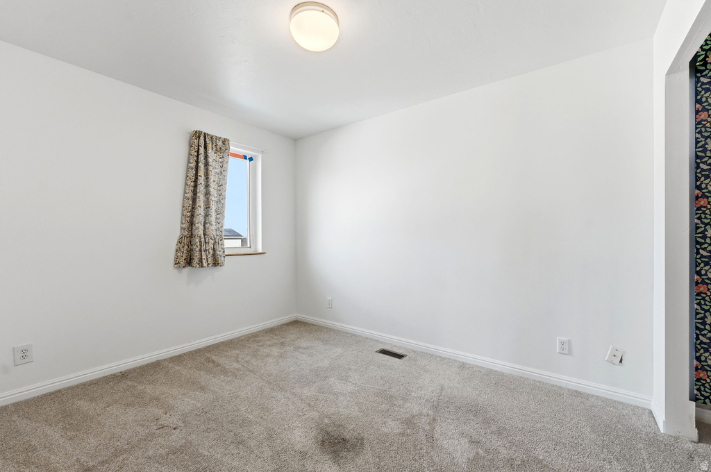 12495 S 3240 W Riverton, UT 84065