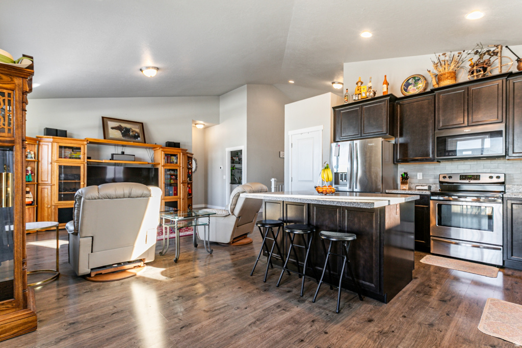 262 W QUARTZ RD Tooele, UT 84074