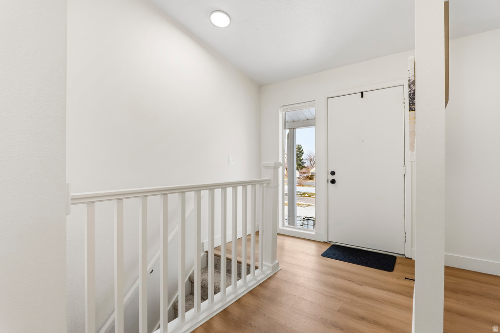 1492 E SANDY DR Sandy, UT 84093