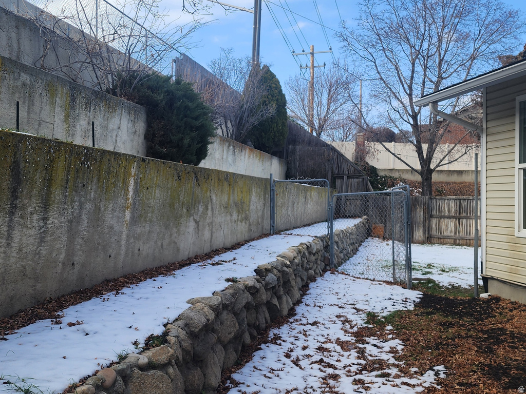 1492 E SANDY DR Sandy, UT 84093