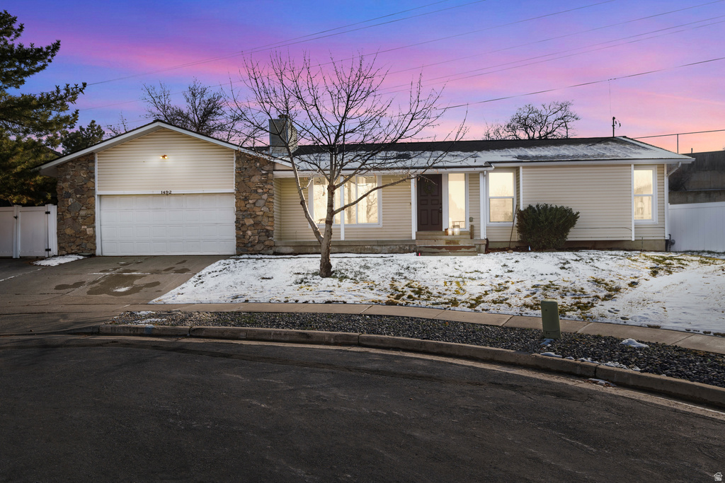 1492 E SANDY DR Sandy, UT 84093