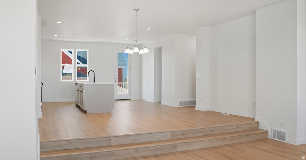 7059 W SOUTH JORDAN PKWY PKWY South Jordan, UT 84009