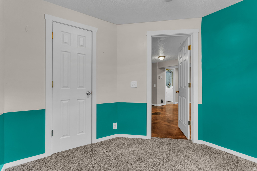 5808 S DUCK POND LN Taylorsville, UT 84123