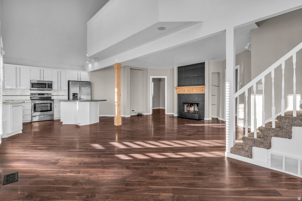 5808 S DUCK POND LN Taylorsville, UT 84123