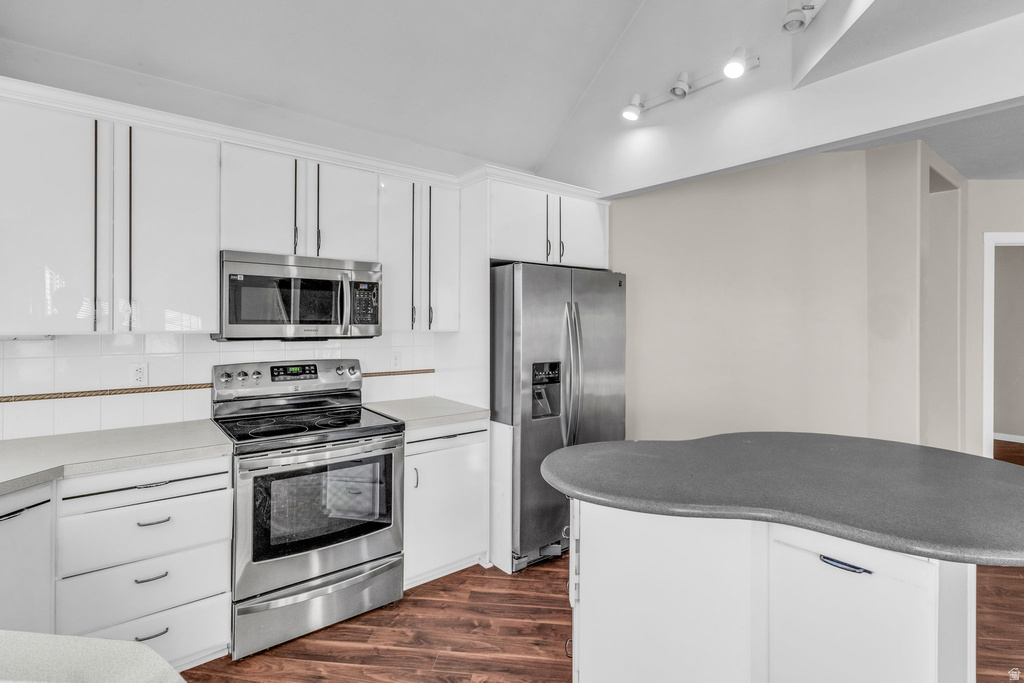 5808 S DUCK POND LN Taylorsville, UT 84123