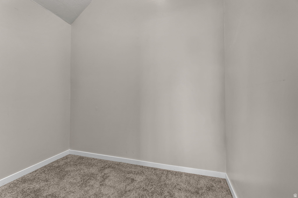 5808 S DUCK POND LN Taylorsville, UT 84123