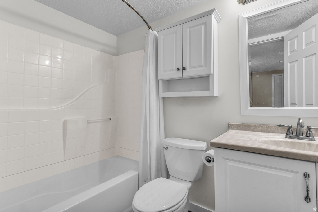 5808 S DUCK POND LN Taylorsville, UT 84123