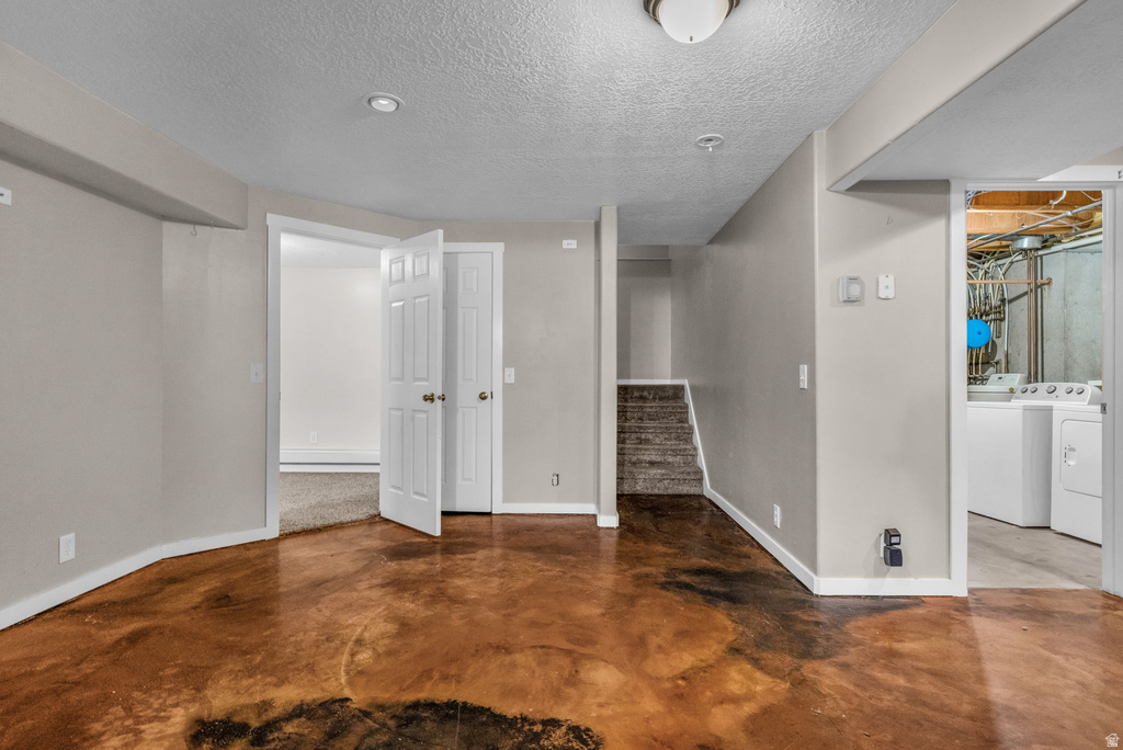 5808 S DUCK POND LN Taylorsville, UT 84123