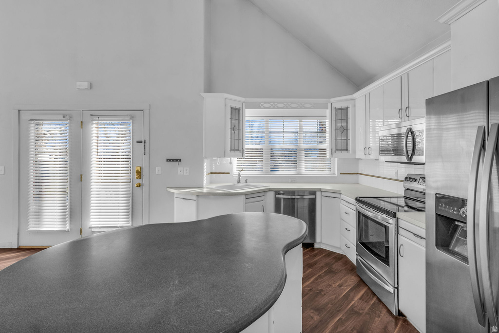 5808 S DUCK POND LN Taylorsville, UT 84123