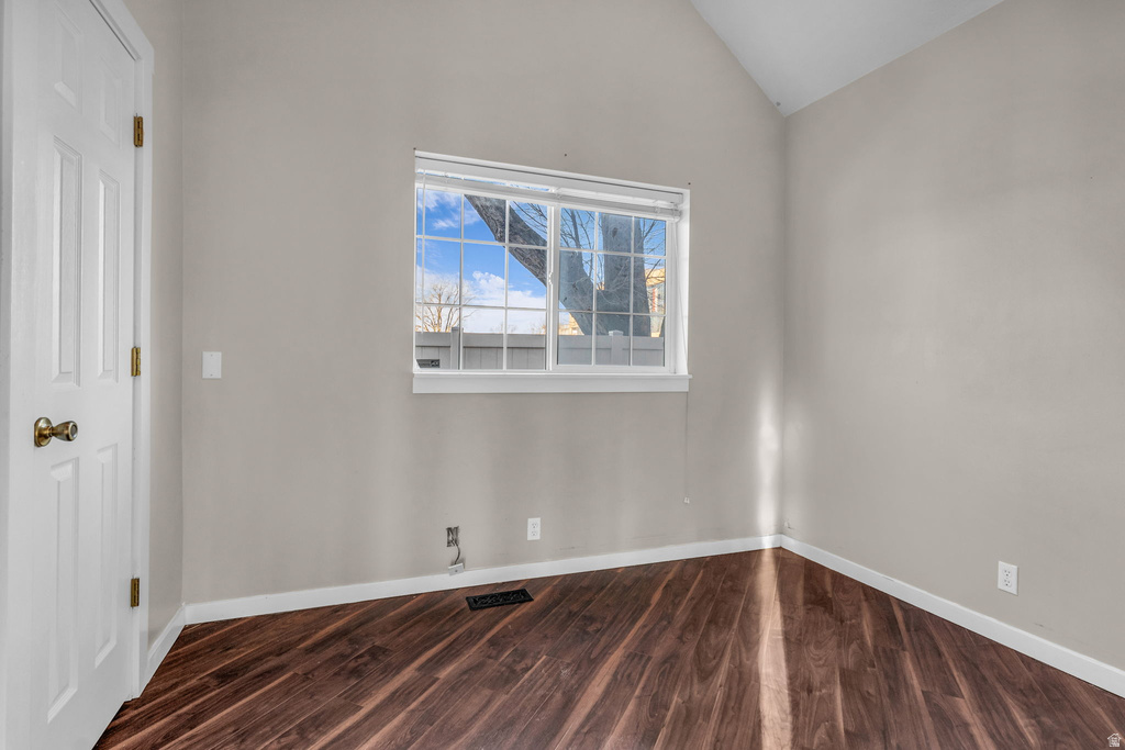 5808 S DUCK POND LN Taylorsville, UT 84123