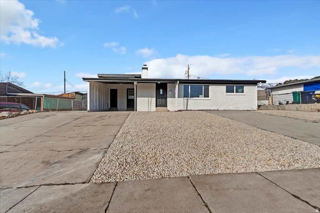 2144 W 5700 S Roy, UT 84067