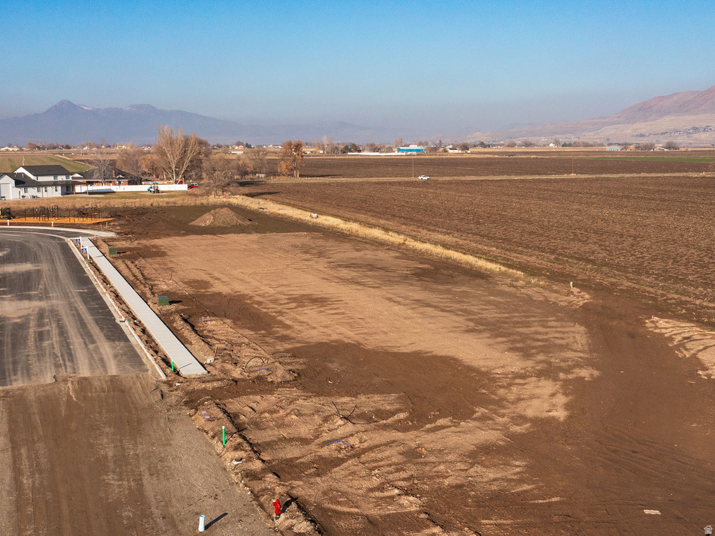 10278 N 5020 W Elwood, UT 84337