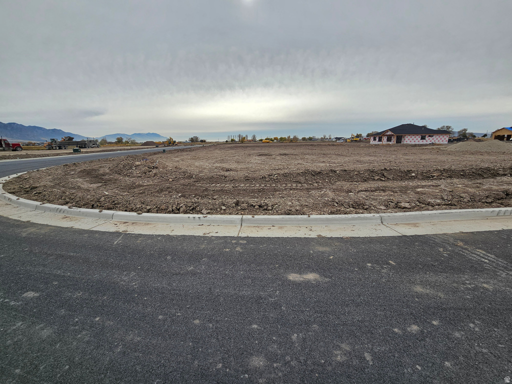 10278 N 5020 W Elwood, UT 84337