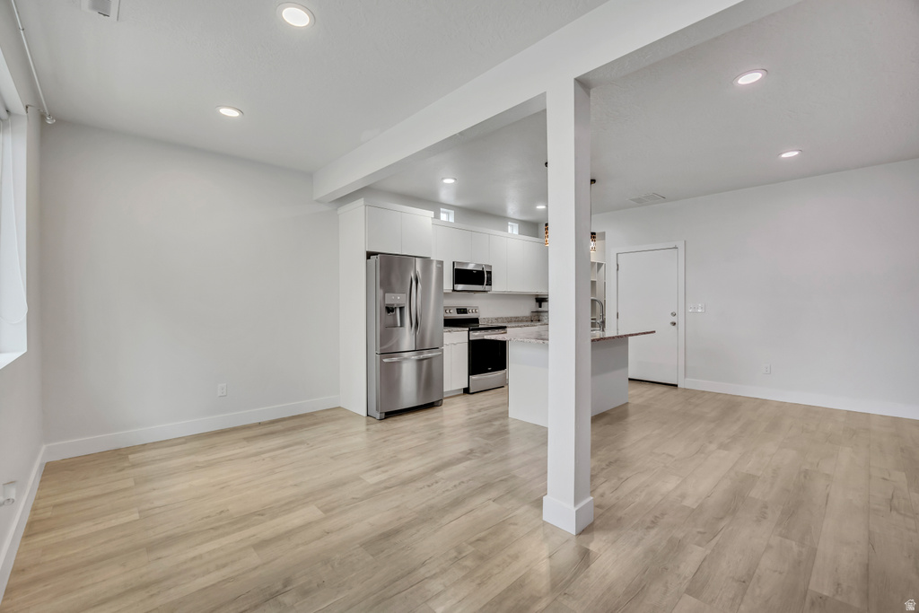 3586 S XENON DR West Valley City, UT 84119