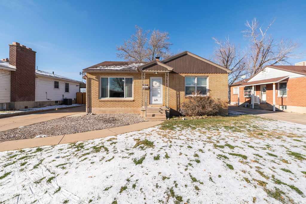 5243 S 2200 W Roy, UT 84067