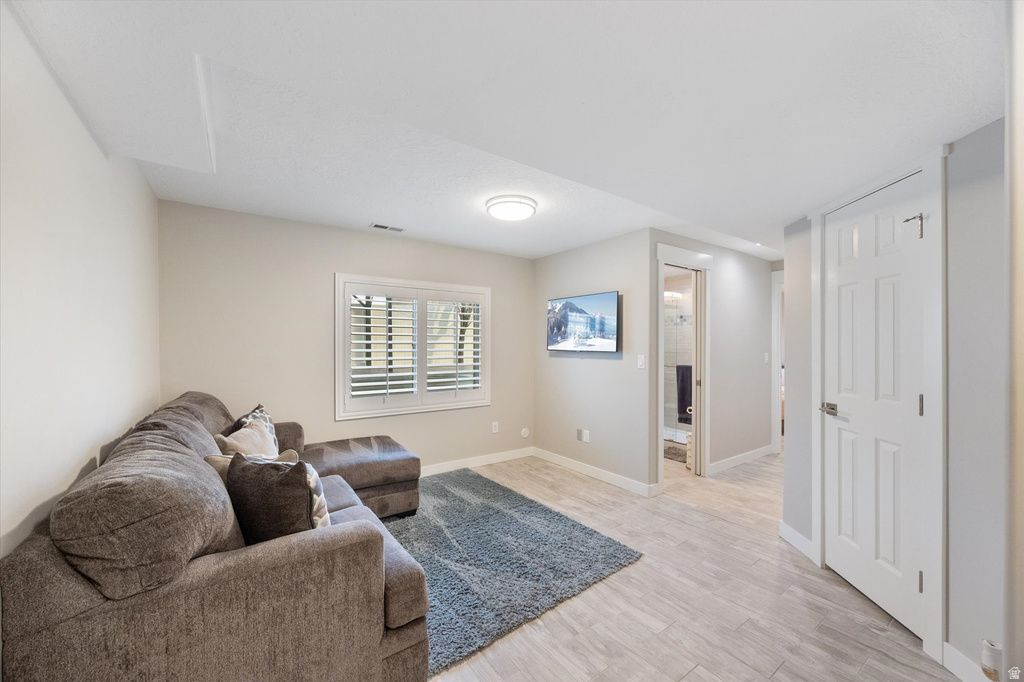 5751 W EARLY DAWN DR West Jordan, UT 84081