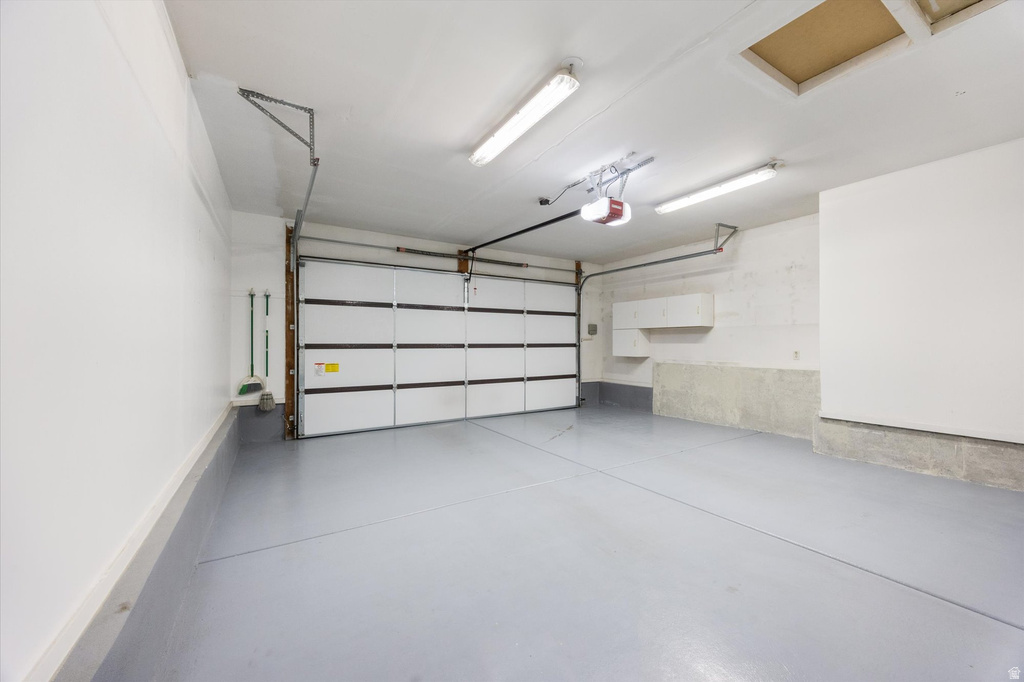 5751 W EARLY DAWN DR West Jordan, UT 84081