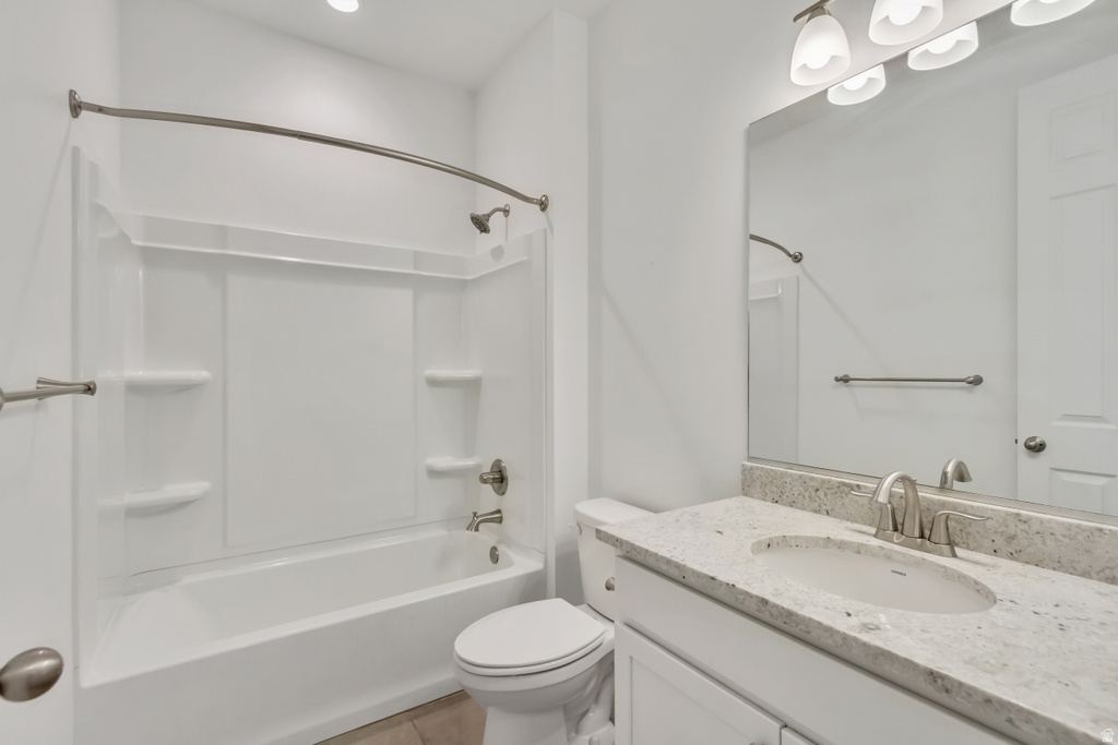 5365 N SOLO ST #240 Eagle Mountain, UT 84005