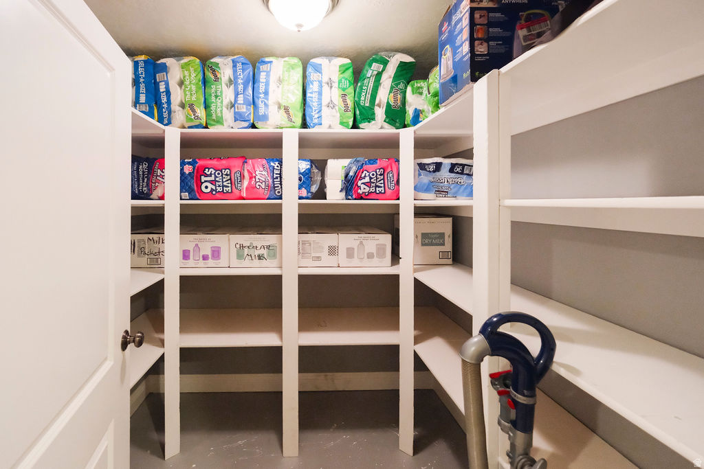 7980 S 2800 E South Weber, UT 84405