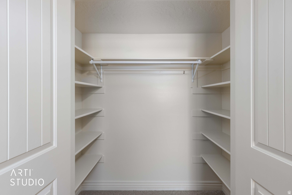 2673 W 2125 N Farr West, UT 84404