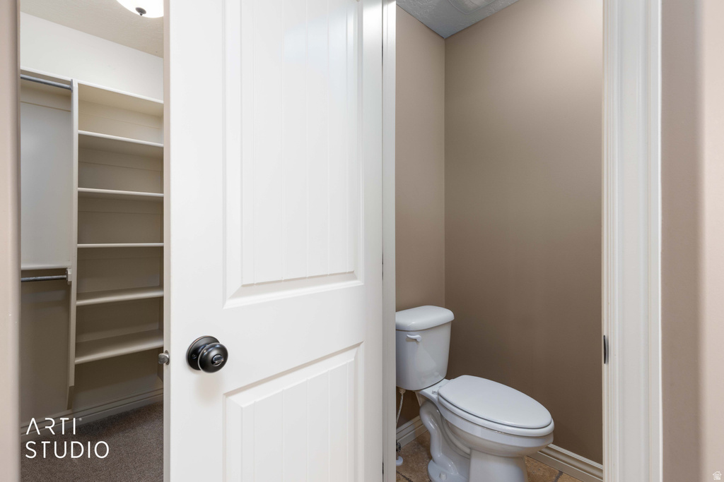 2673 W 2125 N Farr West, UT 84404