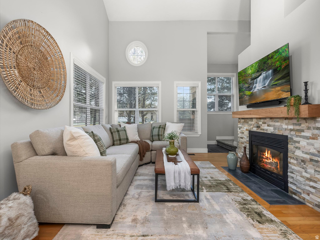 588 E BRIARSPRINGS CIR Midvale, UT 84047