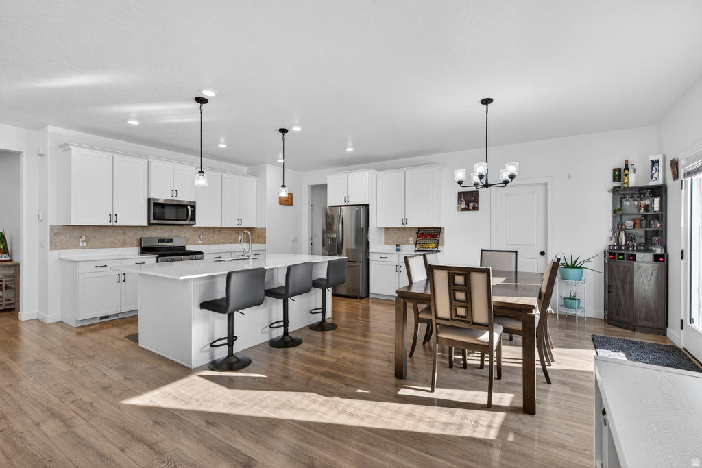 8703 W BECKVILLE DR Magna, UT 84044