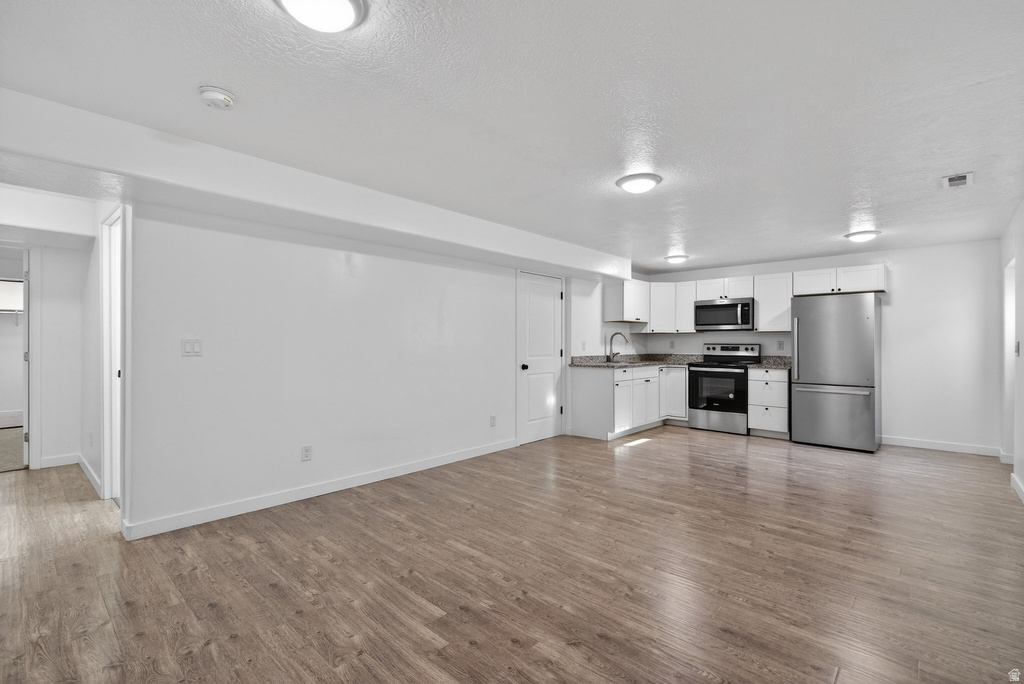 8703 W BECKVILLE DR Magna, UT 84044