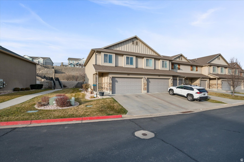 1827 E WHITETAIL DR Layton, UT 84040