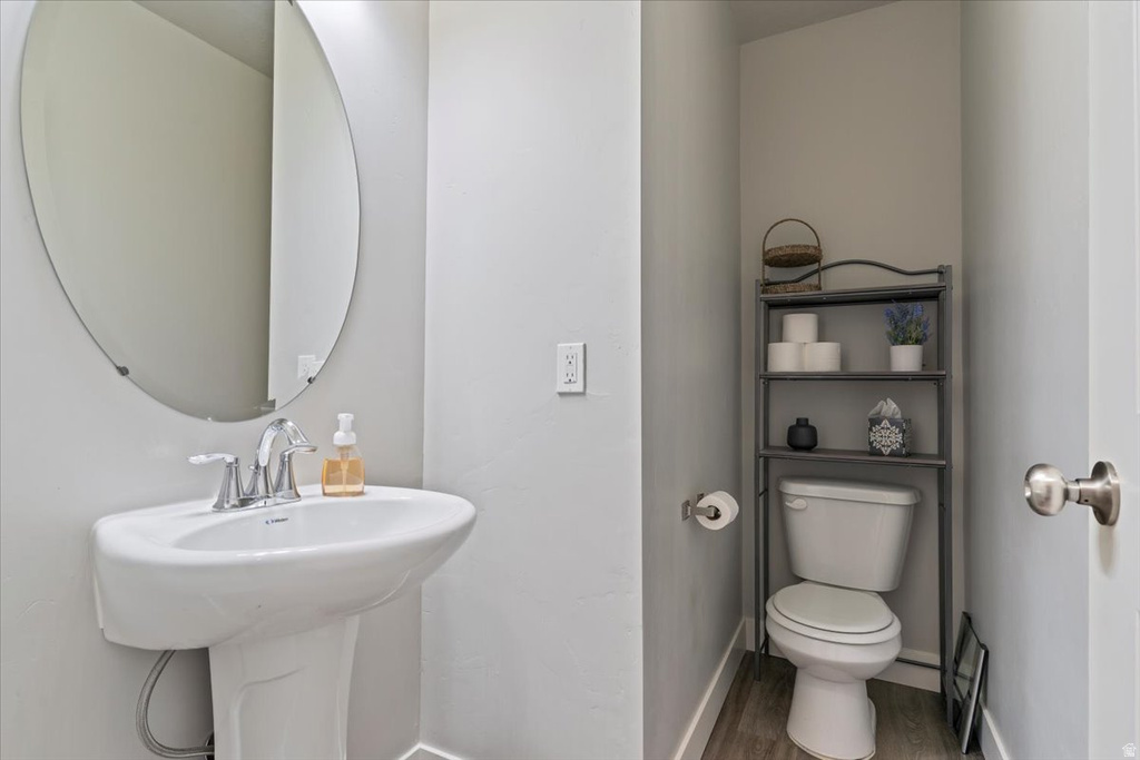 463 E LONDON WAY Clearfield, UT 84015