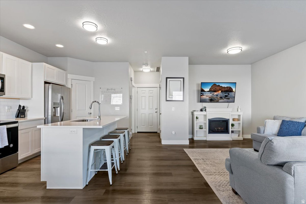 463 E LONDON WAY Clearfield, UT 84015