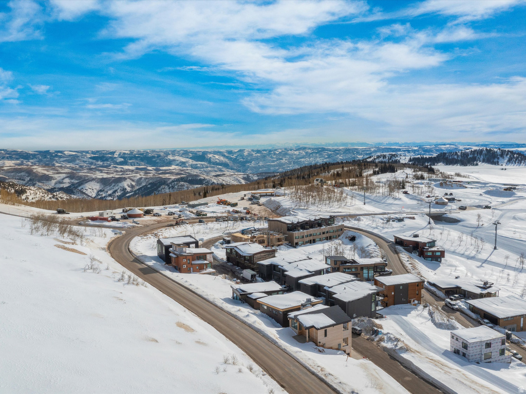 8456 E COPPER CREST RD Eden, UT 84310