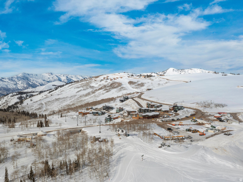 8456 E COPPER CREST RD Eden, UT 84310