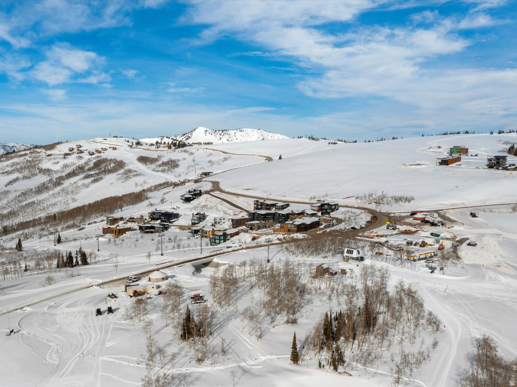 8456 E COPPER CREST RD Eden, UT 84310