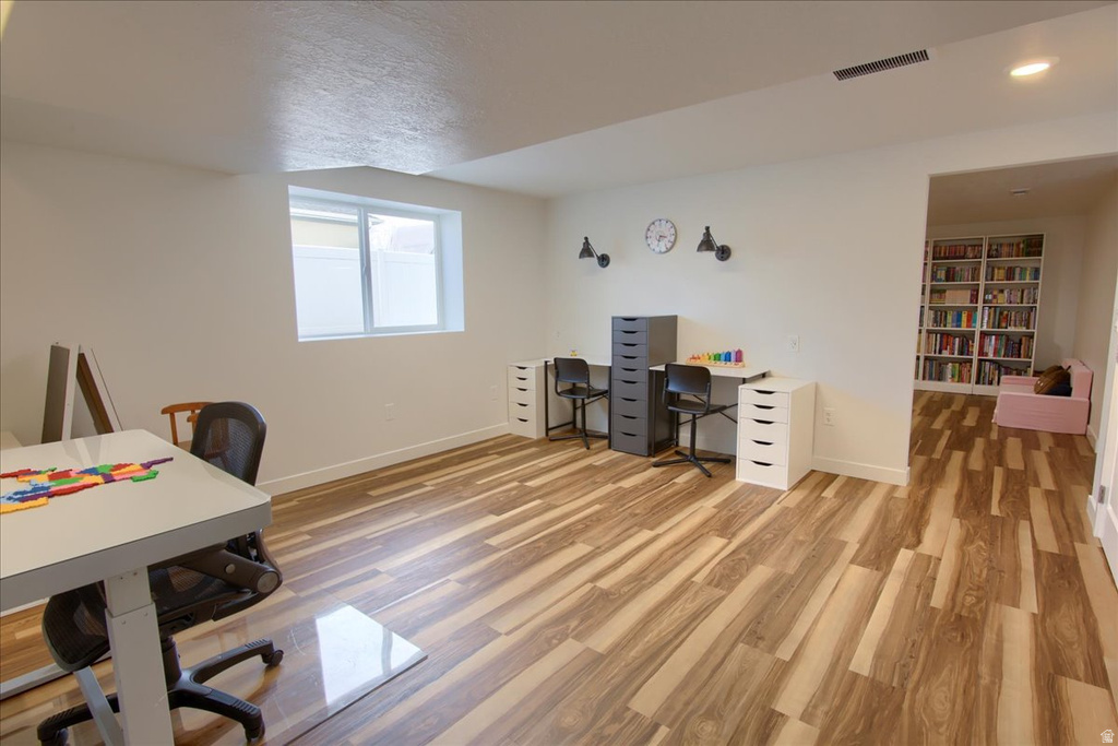 2714 N 3200 W Plain City, UT 84404