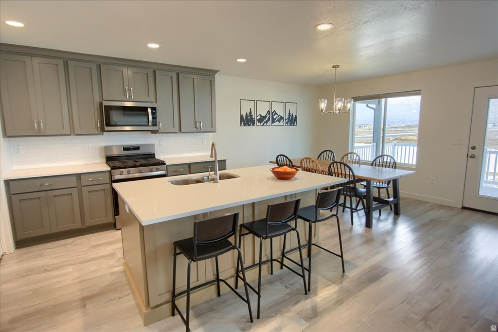 2714 N 3200 W Plain City, UT 84404