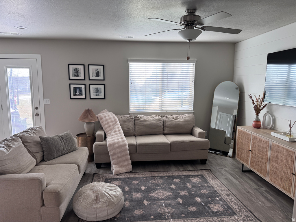 540 E QUAIL LN Layton, UT 84041