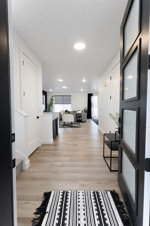 677 E KINGS LANDING Tooele, UT 84074