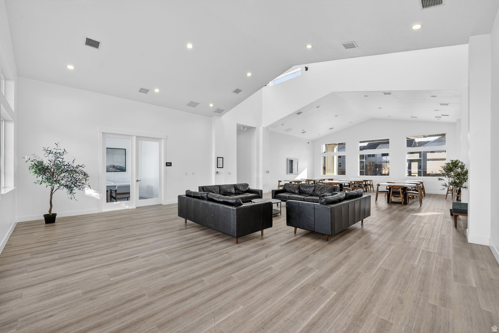 2083 N 3930 W #264 Lehi, UT 84048