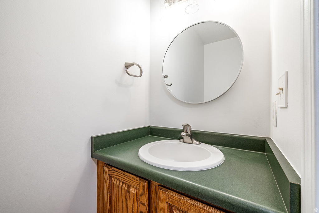 2798 N 1525 E Layton, UT 84040