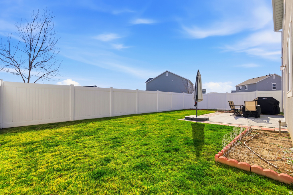 1543 W PARKVIEW DR Syracuse, UT 84075