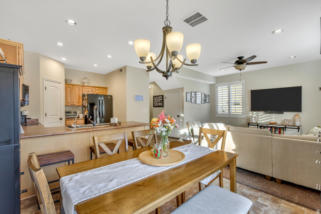 941 W VILLAGE BEND LN #M 1 Midvale, UT 84047